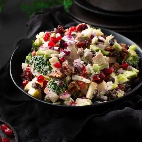 Brokkolisalat – vegansk juletilbehør med knas – julemat for web hannelene.no 2052